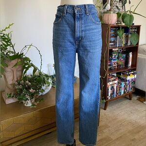 Levi’s 70’s High Slim Straight jeans size 28